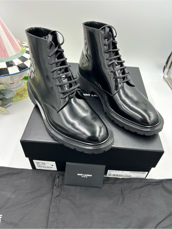 Saint Laurent Other - Men's Saint Laurent combat boots size 42 made in Italy NWT